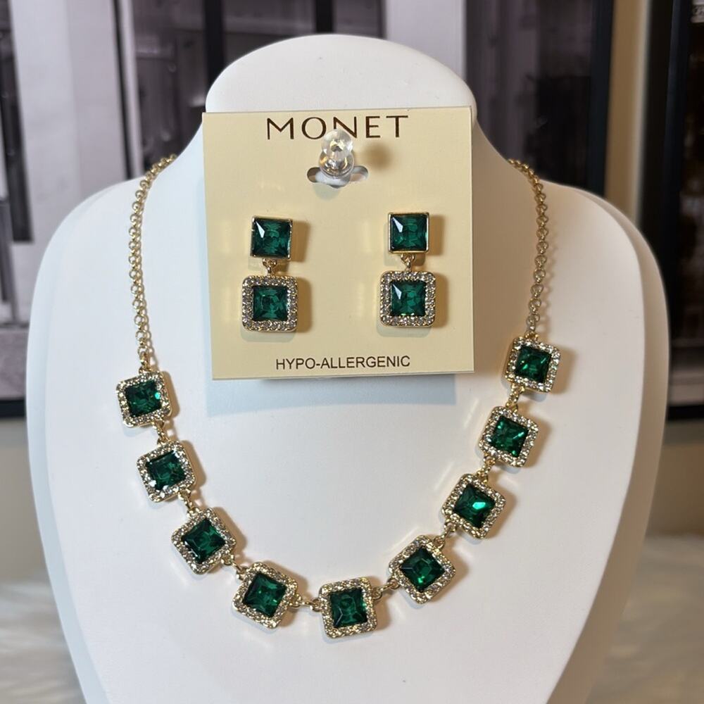 Monet Gold and Green Jewelry Set